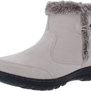 Khombu Iris Cream Vegan Suede Faux Fur Lined Warm Ankle Booties Sz 10